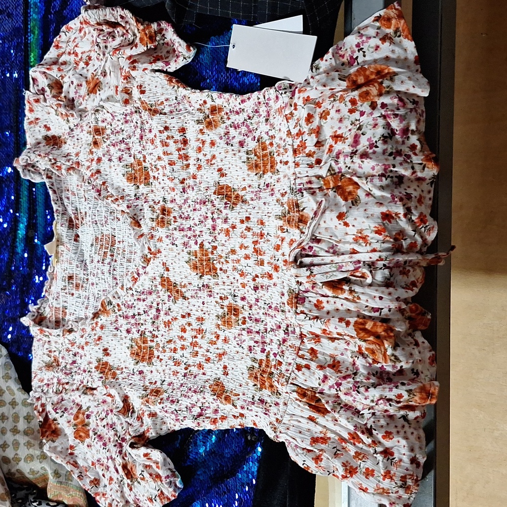 New Floral Crop Top